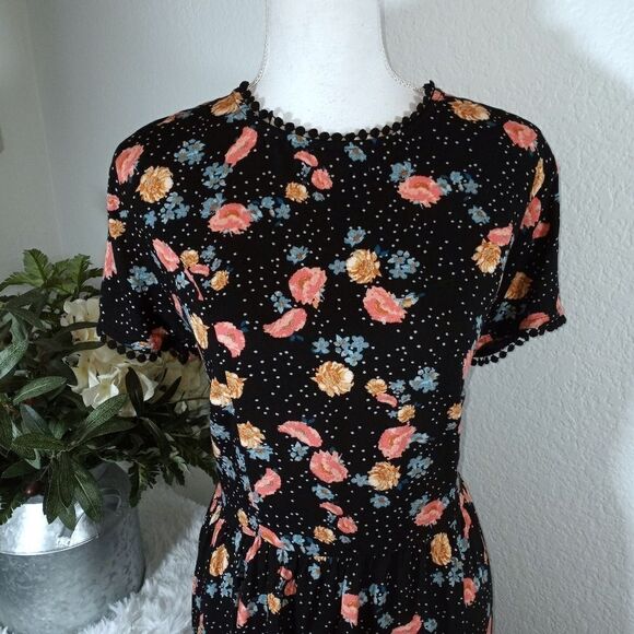 XHILARATION BLACK FLORAL DRESS SZ.L EUC - Picture 3 of 7